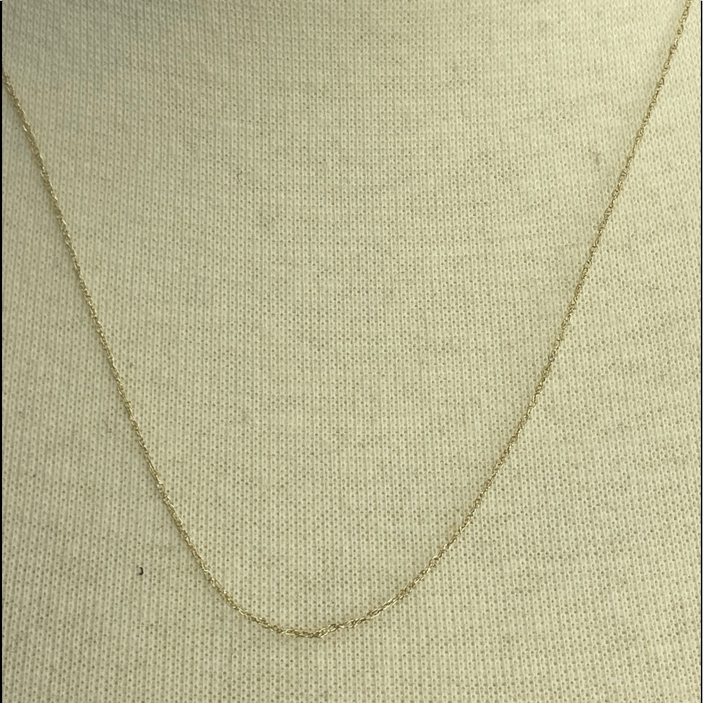 14k Yellow Gold Chain Thin SEE PICTURES FOR DETAILS VERY NICE! 💛